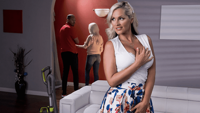 [Brazzers 10-05-2019] Mommy is Busy