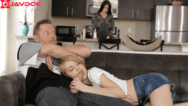 MyFamilyPies – Hannah Hays Fathers Day Fuck (11.06.2018)
