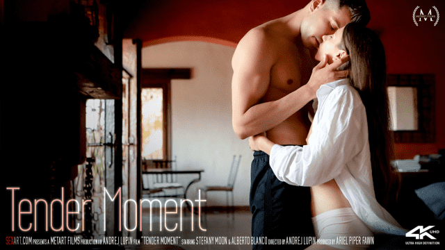 [SexArt] Stefany Moon, Alberto Blanco Tender Moment 11.25.2018