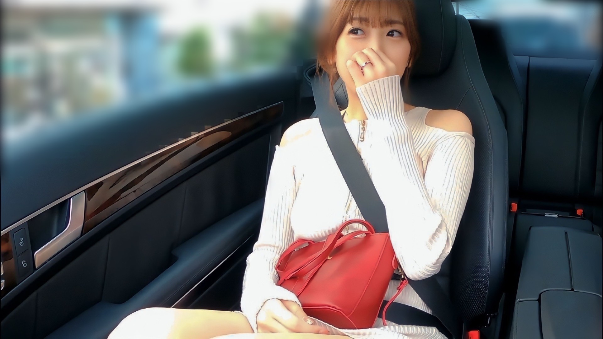 336KNB-269 [Adultery Sexual Intercourse] Appeared To Divorce Morahara Husband & Release Sexual Desire! Cheers With Canned Beer As Soon As You Arrive At The Hotel W The Power Of A*****l? Because Of The Race? Just By Inserting A Little Bit Of Po, Your Proud Slender Body Becomes Gagble! Scatter With A Lascivious Pant Voice! [Beautiful Young Wife] At Urayasu Station, Urayasu City, Chiba Prefecture (Nami Togawa)