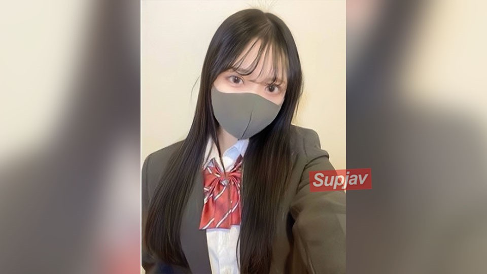 FC2PPV 4816114 [First Shoot] Sakura-Chan, A Slender Beauty With Both Talent And Beauty Like A Doll! This Golden Egg From A Famous Modeling Agency Has Her First Creampie!